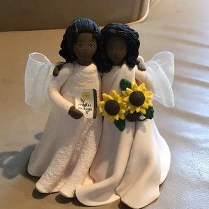 Kneeded Angels Figurine #6128 “Special Friends”